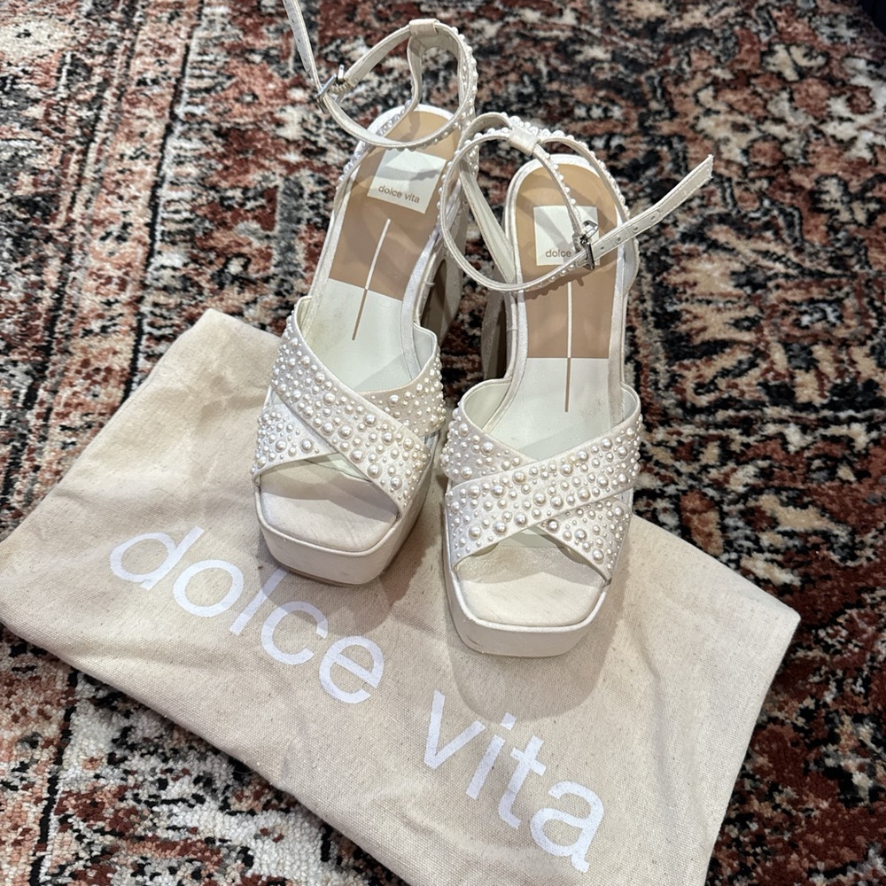 Dolce Vita Cream Pearl Platform Sandals